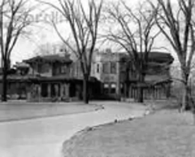 Usual Place Of Residence : 常住地