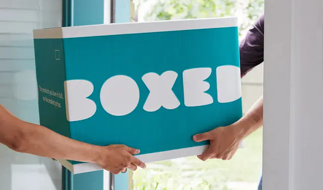 Boxed : 装箱的