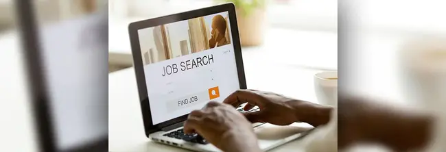 Jobs For Youth : 青年工作