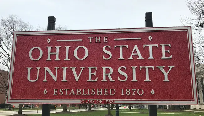 OHio University (non-standard, usually OU) : 俄亥俄大学(非标准,通常是OU)