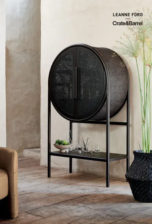 Crate Barrel : 克拉特·巴雷尔