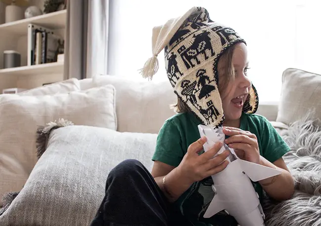 Living Equitably Grandparents Aiding Children And Youth : 公平生活的祖父母帮助儿童和青年