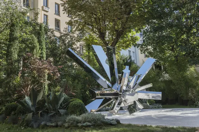 Horserace Betting Levy Board : 赛马赌注征税所