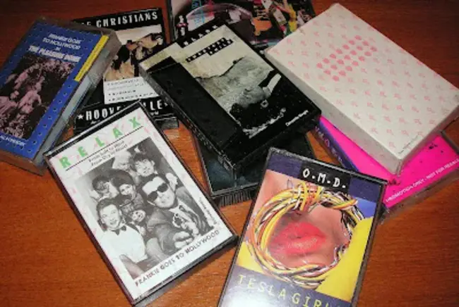 Recorded Cassette : 录音带