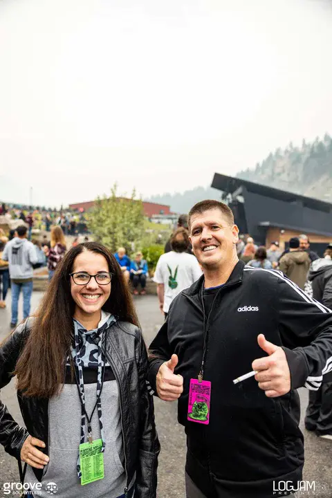 FM-91.9, Jefferson High School, Lafayette, Indiana : FM-91.9,印第安纳州拉斐特市杰斐逊高中