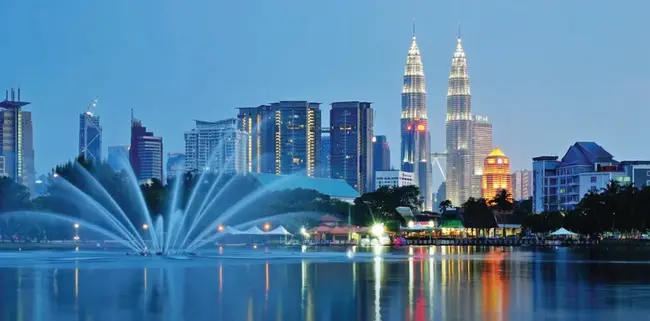 Malaysia : 马来西亚