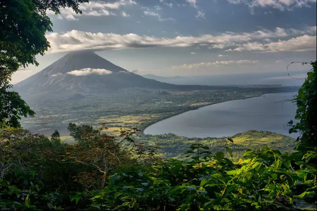 Nicaragua : 尼加拉瓜