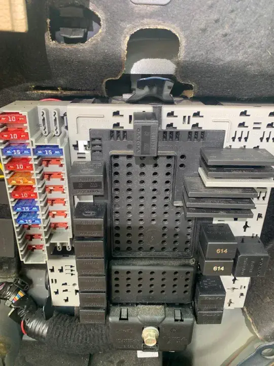 Customer Specific Integrated Circuit : 客户专用集成电路