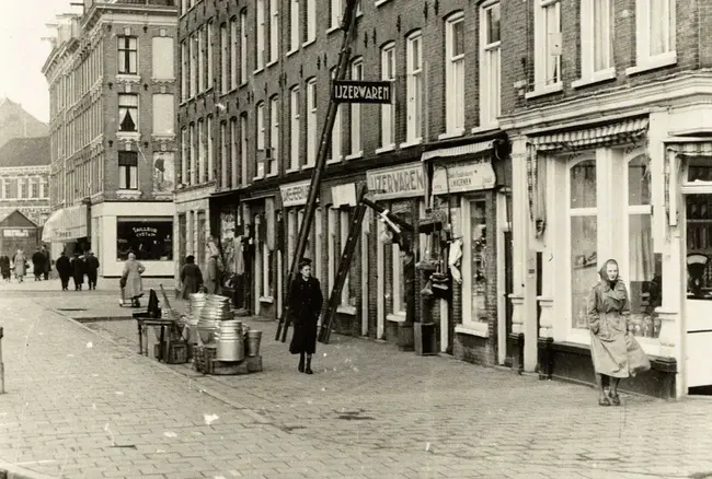 Amsterdam Stock Exchange : 阿姆斯特丹证券交易所