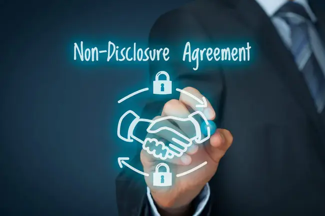 Non-Disclosure Agreement : 保密协议