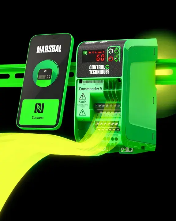 Commander, Joint Task Force : 联合特遣部队指挥官