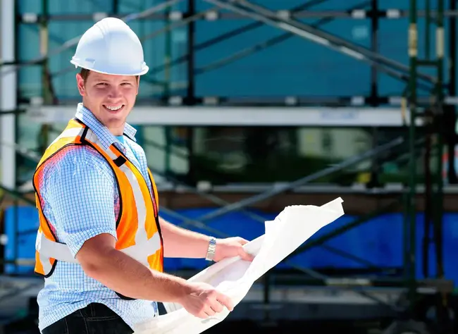 Engineer : 工程师