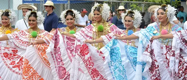 Panamanian Defense Force : 巴拿马国防部队