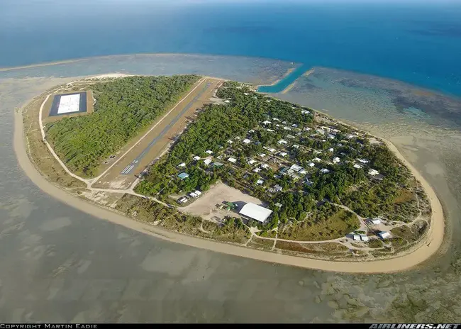 Warraber Island Airport, Sue Island, Queensland, Australia : 澳大利亚昆士兰州苏岛瓦拉伯岛机场