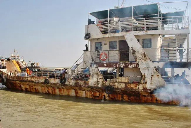 Bubaque, Guinea- Bissau : 几内亚比绍布巴克