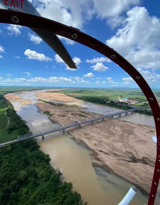 Earlton Timiskaming Regional Airport, Earlton, Ontario, Canada : 厄尔顿蒂米斯卡明地区机场, 厄尔顿, 安大略省, 加拿大