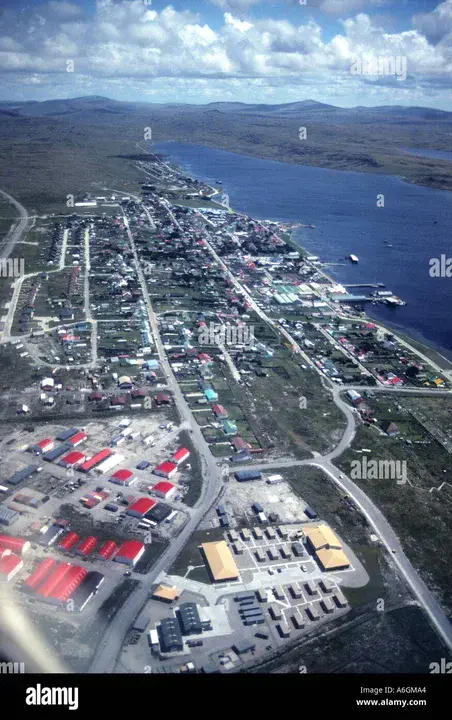 Port Menier Airport, Port Menier, Anticosti Island, Quebec, Canada : 加拿大魁北克安提斯提岛梅尼尔港机场