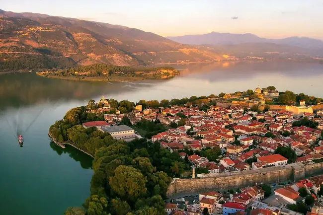 Ioannina, Greece : 希腊，约阿尼娜