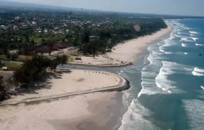 Bengkulu, Indonesia : 印度尼西亚明古鲁