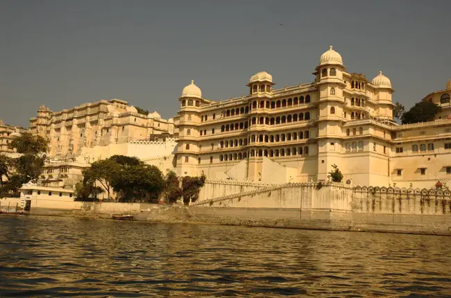 UdaipUr, Indonesia : 印度尼西亚乌代布尔