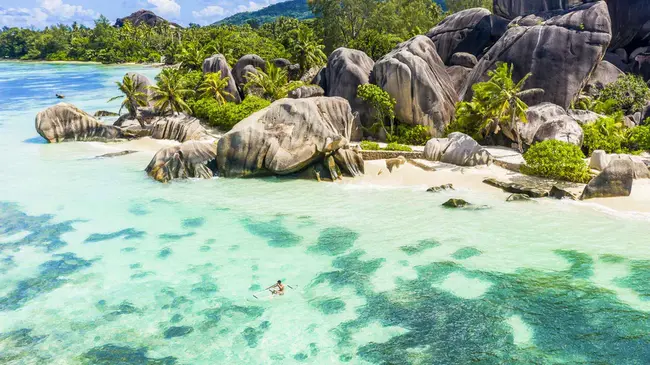 Praslin Island, Seychelles Islands ( Indian Ocean) : 普拉斯林岛，塞舌尔群岛（印度洋）