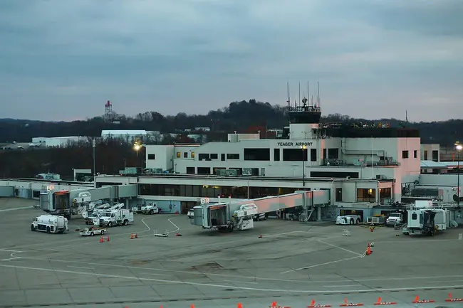 Yeager Airport, Charleston, West Virginia USA : 美国西弗吉尼亚州查尔斯顿叶格机场