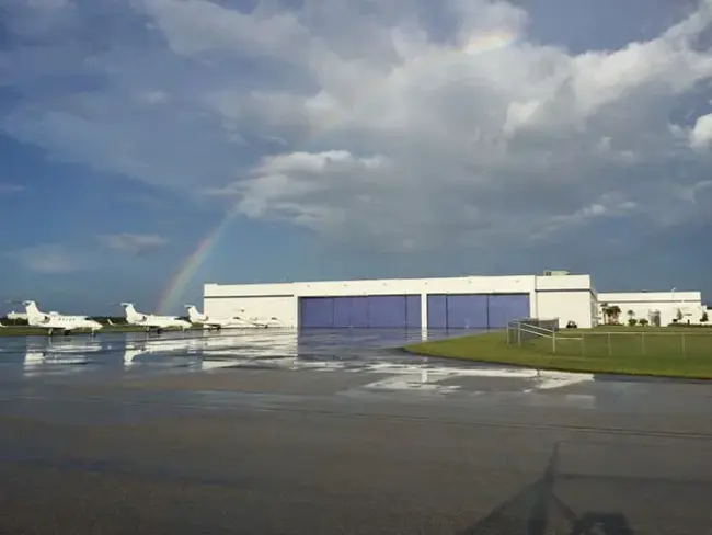 Austin Straubel International Airport, Green Bay, Wisconsin USA : 美国威斯康星州绿湾奥斯汀斯特劳贝尔国际机场