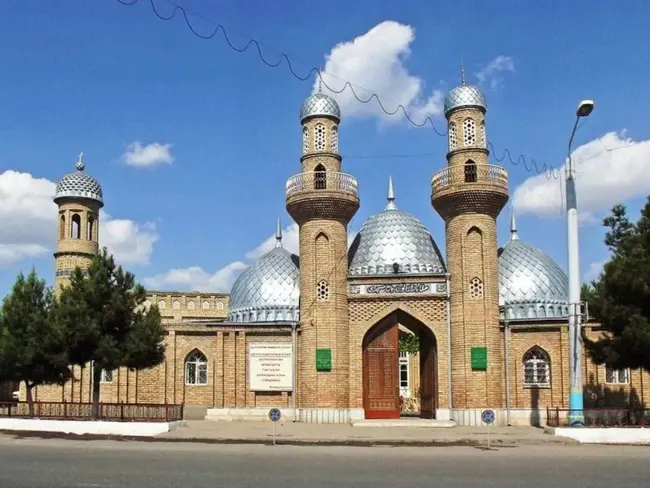 Namangan, Uzbekistan : 乌兹别克斯坦纳曼干