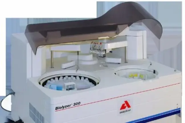 Chemical Ionization Mass Spectrometer : 化学电离质谱仪