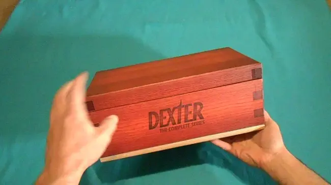 Dexter Corporation : 德克斯特公司