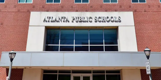 Atlanta Area School for the Deaf : 亚特兰大地区聋人学校