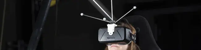 Head-Mounted Display : 头戴式显示器