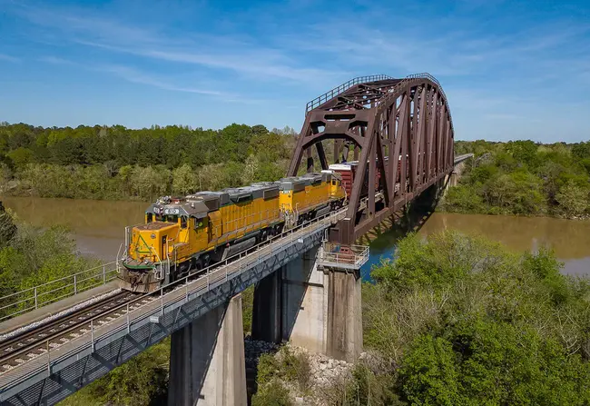 Golden Triangle Railroad : 金三角铁路