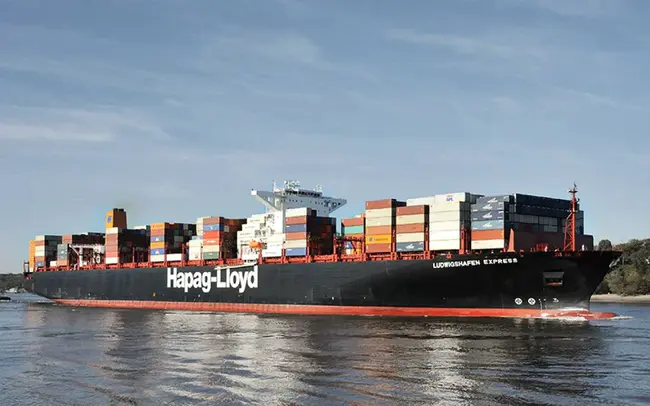 Hapag-Lloyd A G : 赫伯罗特公司