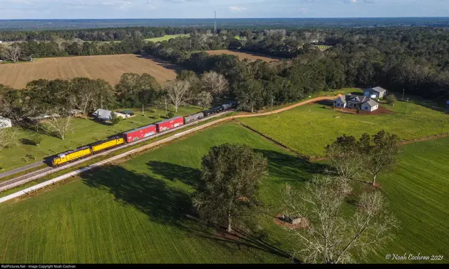 Mississippi Central Railroad Company : 密西西比中央铁路公司