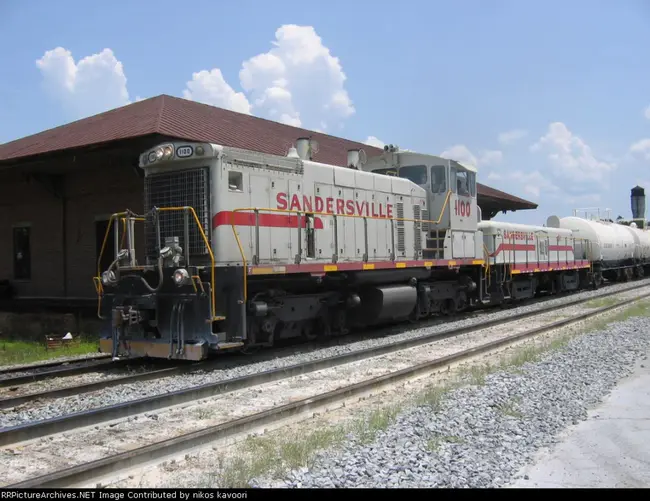 Sandersville Railroad Company : 桑德斯维尔铁路公司