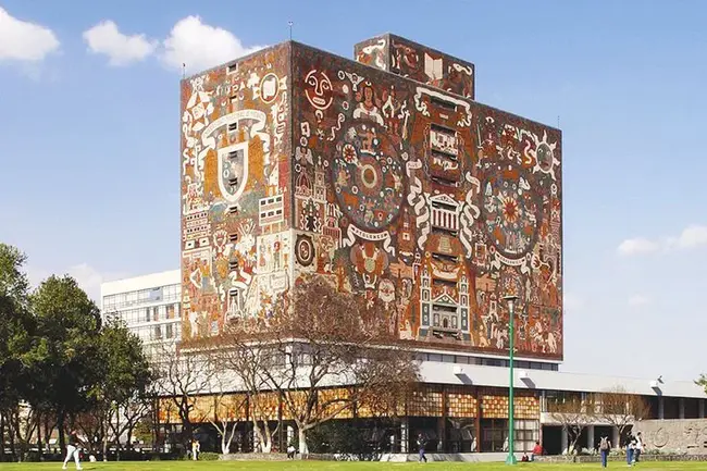 Universidad Internacional Menéndez Pelayo : 梅内兹佩拉约国际大学