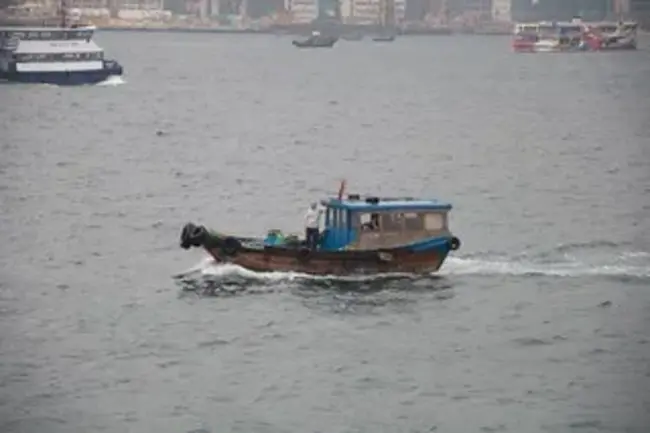 Hong Kong United Dockyards : 香港联合造船厂