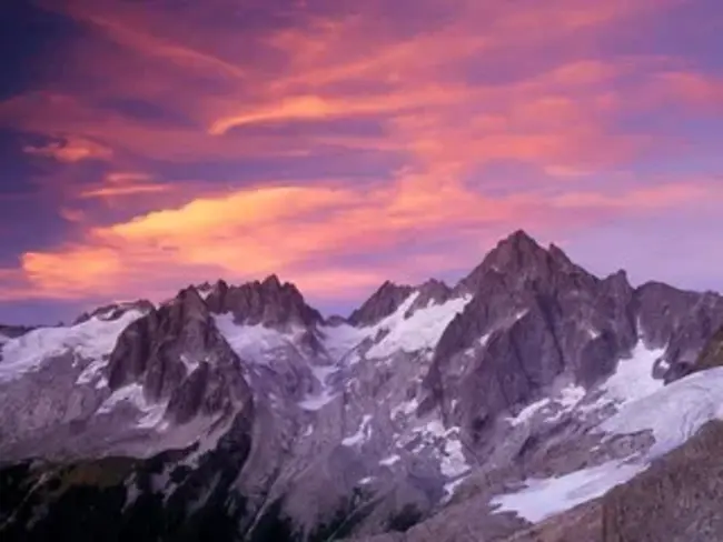 Central Peak : 中央峰