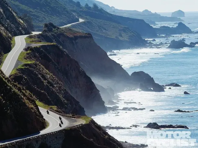 Pacific Coast Highway : 太平洋海岸公路