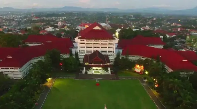 Bugarup University : 布加鲁普大学