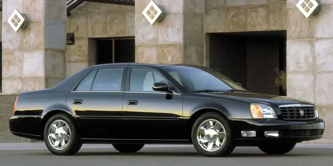 Deville Touring Sedan : 戴维尔旅行轿车