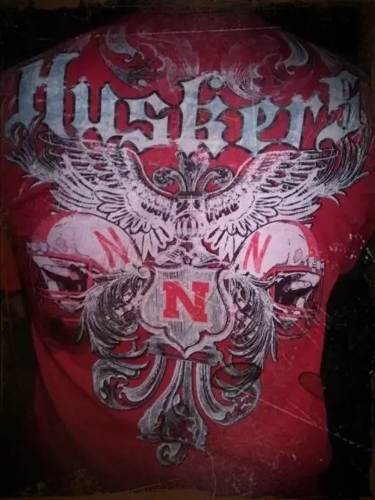 Husker Angels Loving Others : 爱屋及乌的天使