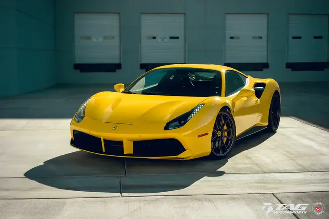 Ferrari Light Yellow : 法拉利淡黄色