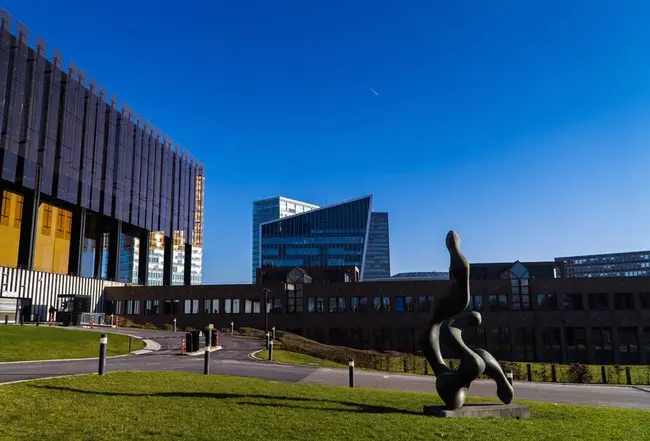 Register Of Mesne Conveyances : Mesne运输登记册