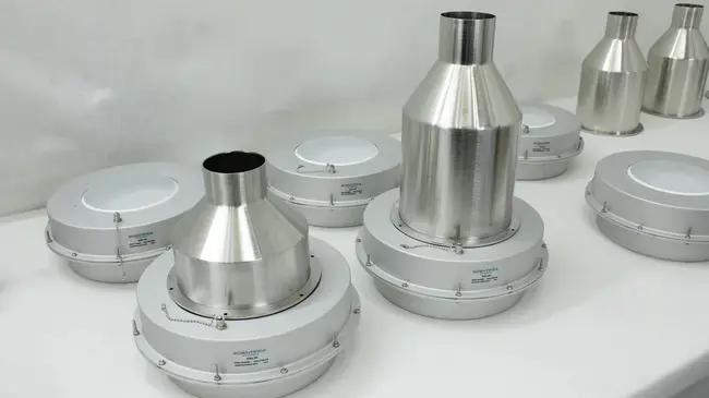 Scintillator Corner Concentrator : 闪烁体角聚光器