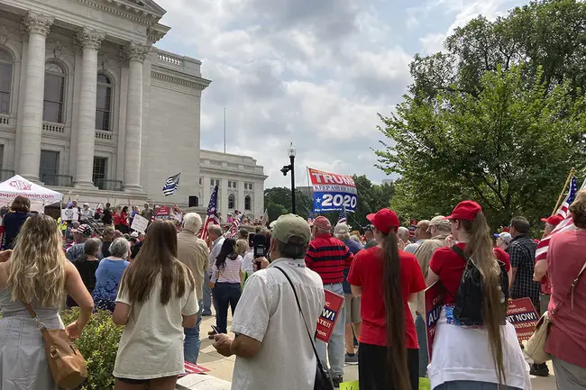 Wisconsin Court Reporters Association : 威斯康星州法庭记者协会