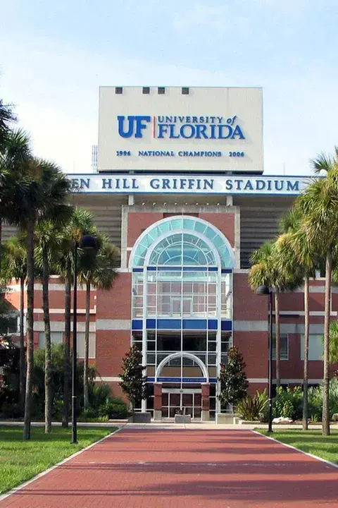 University of Central Florida : 中佛罗里达大学