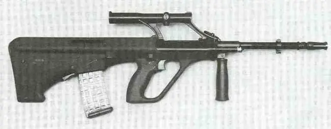 Armee Universal Gewehr : 陆军通用步枪