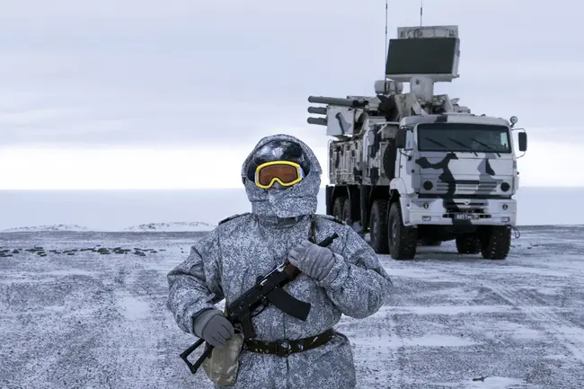 Arctic Warfare Police : 北极战争警察